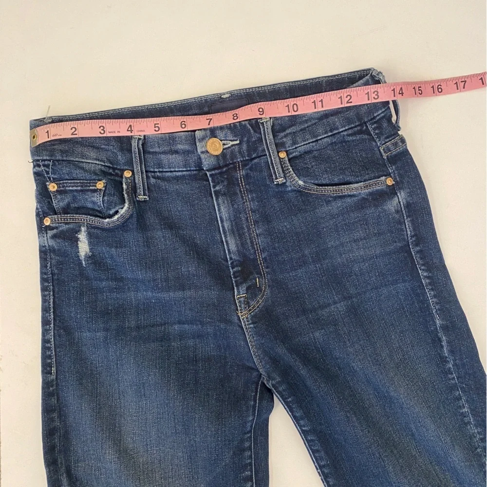 MOTHER || High Waisted Looker Ankle Fray in Close To The Edge Blue‎ 25